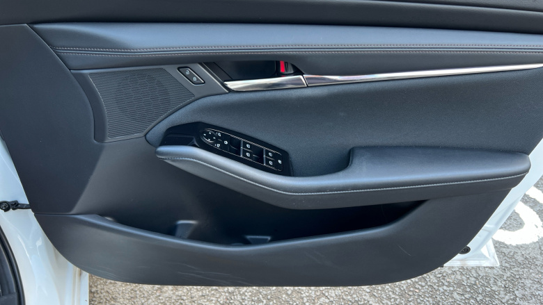 Mazda 3 2.0 e-Skyactiv G MHEV Centre-Line 5dr Petrol Hatchback